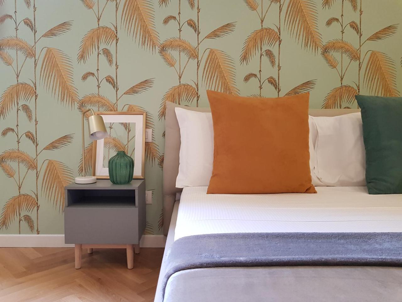 Serendipity Apartments - Duomo มิลาน ภายนอก รูปภาพ