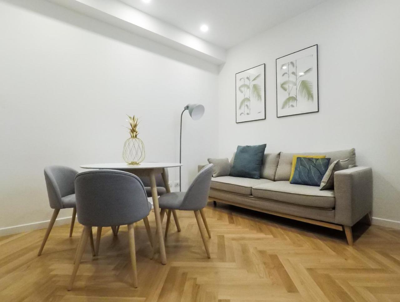 Serendipity Apartments - Duomo มิลาน ภายนอก รูปภาพ